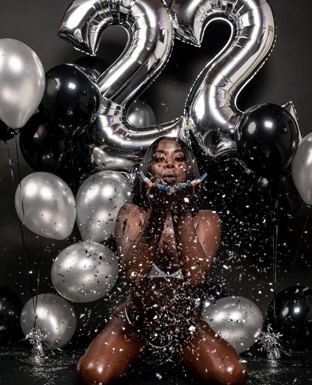 FinestYasmine's tweet photo. It’s my Birthday 🥳💕🥰 #bbw #sellingnudes #secretseller #secretbuyer #pussy #cum #cashapp #onlyfans #paypigs #cumtribute #horny #buymynudes #sellingcontent #buyingcontent #nudes #cumslut #bdsm https://t.co/1H8guqeUYv