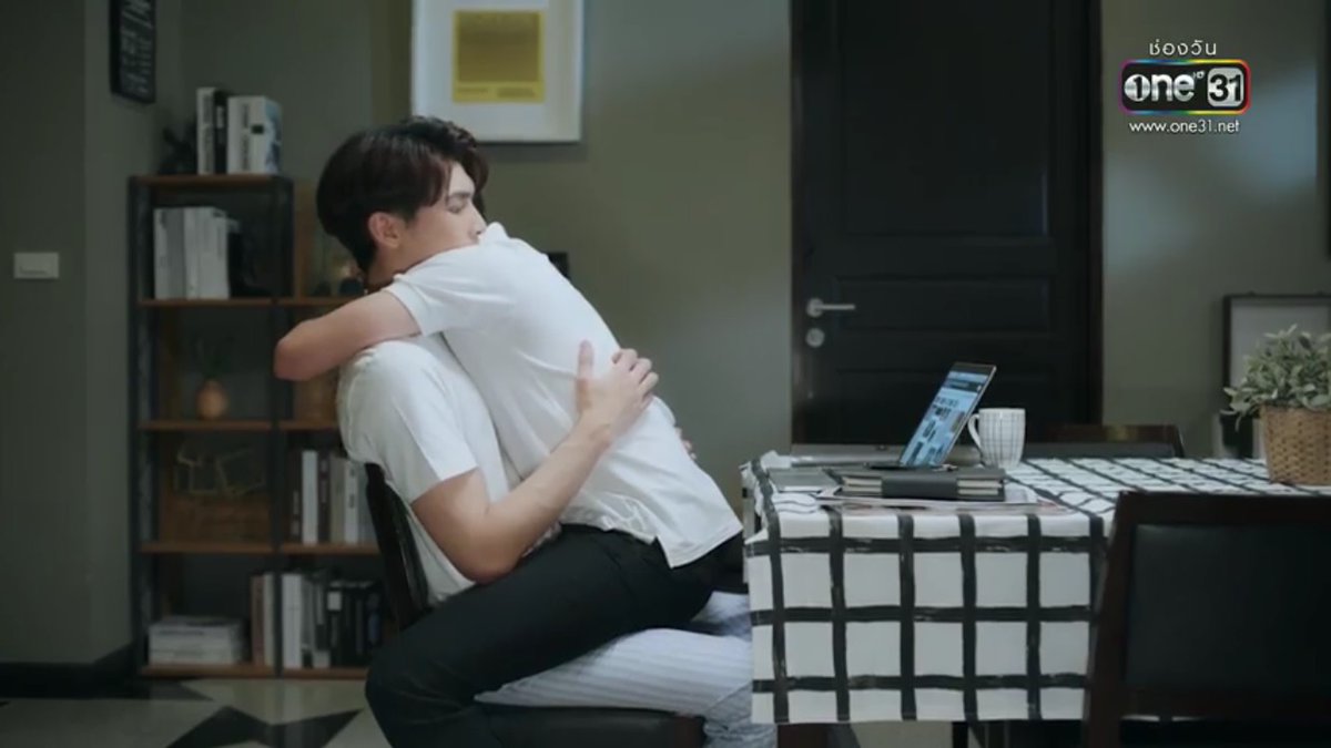 Belong_Mewgulf's tweet photo. เป็นการทำงานที่ดูไม่เมื้อยเหมือนปกติเลยค่ะ 555 https://t.co/sNPdXeSNvT