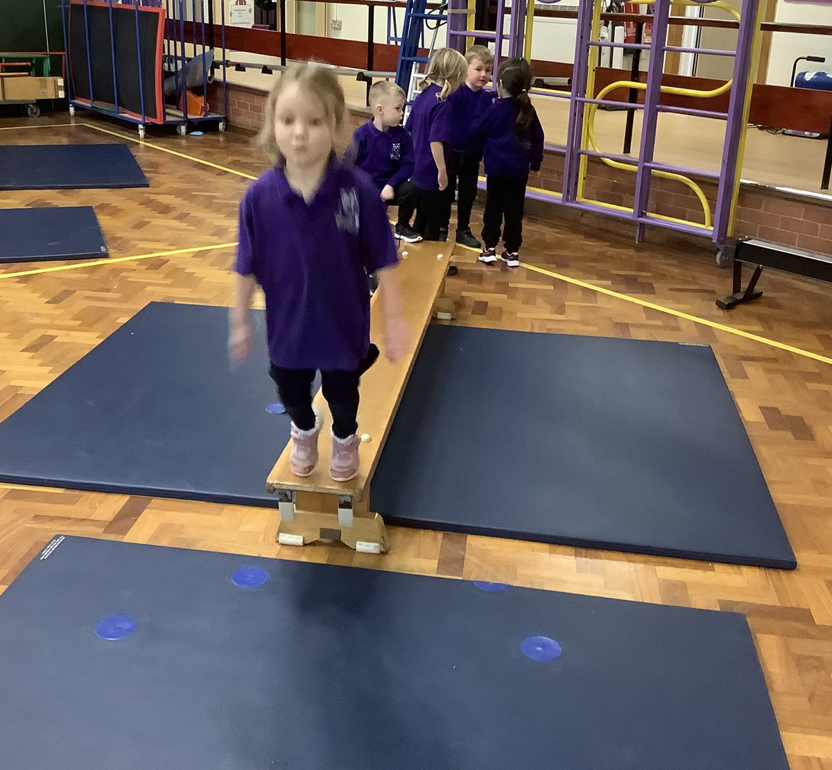 SJVsport's tweet photo. Some fantastic balancing by Reception in P.E. this morning! #futuregymnasts @sjohnvianney @SJVsport @SJVEYFS https://t.co/q6iUc6lbLj