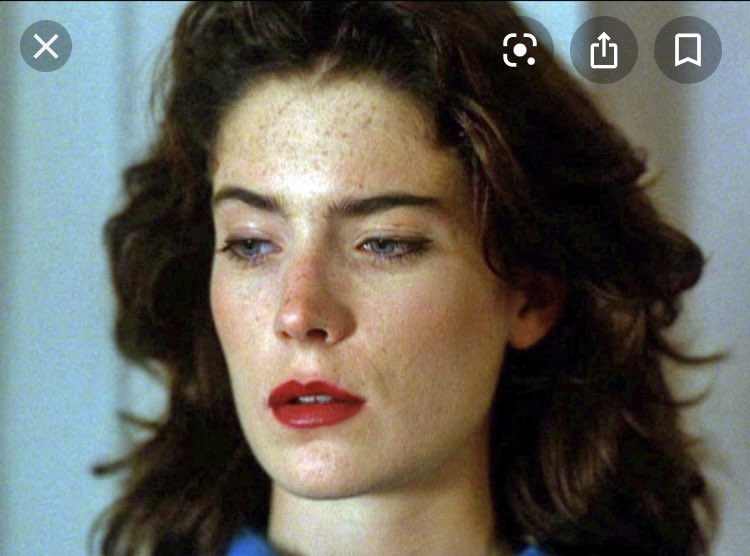 kimberly430's tweet photo. @halsey Twin Peaks Lara Flynn Boyle https://t.co/l5iV1DdDTU