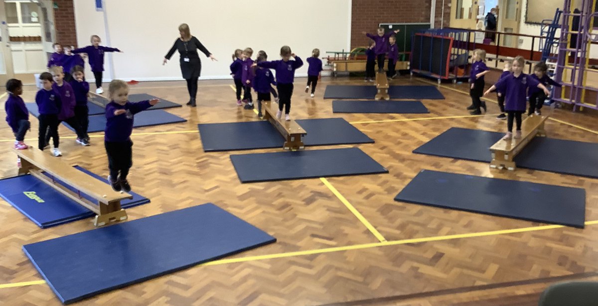 SJVsport's tweet photo. Some fantastic balancing by Reception class in P.E. this morning! #futuregymnasts @SJVEYFS @sjohnvianney @SJVsport @SGOCoventryWest https://t.co/Qrf4VslyXU