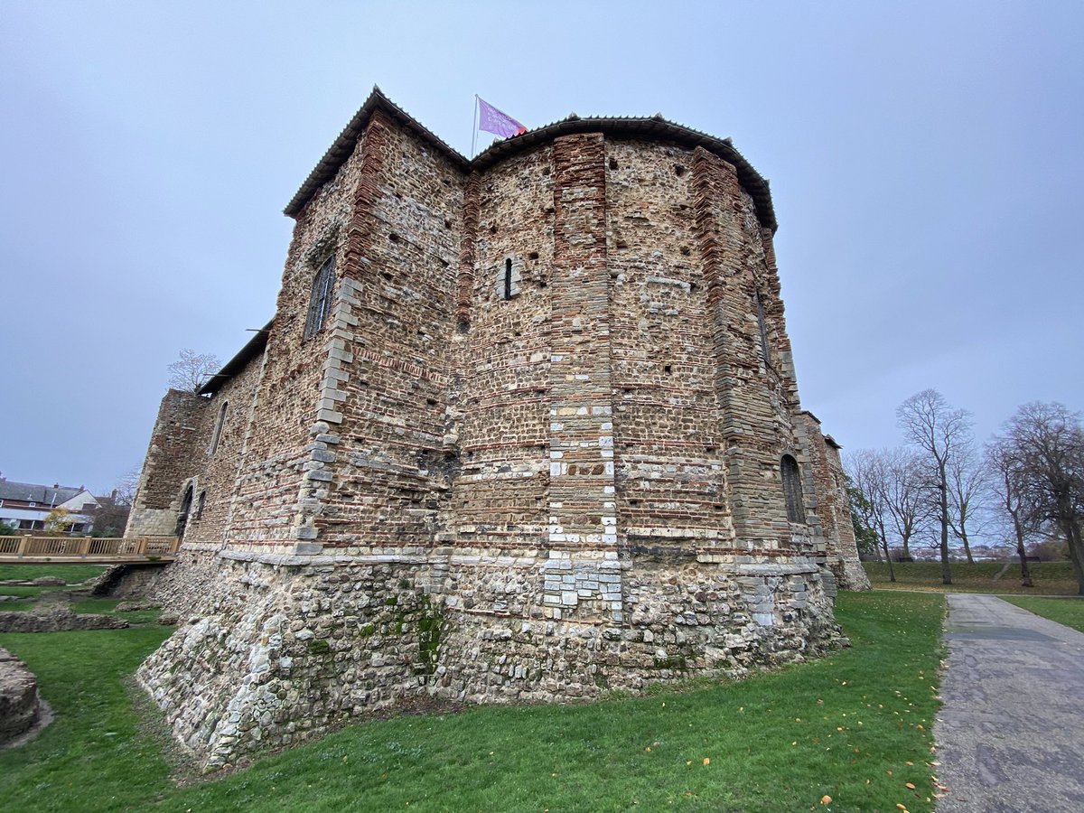 K is for Keep! Britain’s largest Norman Keep (AKA Colchester Castle) is closed as a museum right now BUT you can still get up close to it for free whenever the park is open. You certainly can’t say that about all castles! #AtoZofLockdownColchester