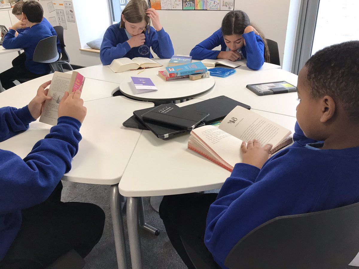 MissReidMorgan's tweet photo. Some lovely time spent reading this morning after a busy week of learning! We’re loving @JasonReynolds83’s Sunny, Akissi by Marguerite Abouet and @JamiesonV’s Roller Girl! @ShacklewellE8 #ShacklewellReads https://t.co/nhIoDTdPae