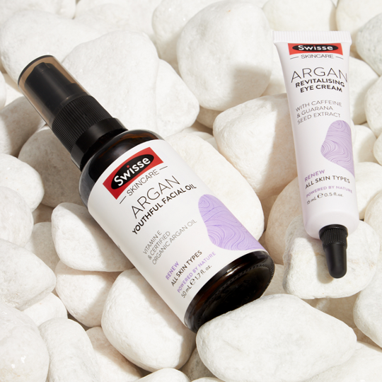 SwisseIndia's tweet photo. Reverse the signs of aging and maintain a youthful-looking skin with the purest Argan Oil. Try #Swisse Argan facial oil and eye cream to reveal your #natural, youthful glow every day. Check out the amazing offers on Swisse #Skincare at https://t.co/fjKw50Ue0W #ArganOil #Morocco https://t.co/dWO4YqWIr6
