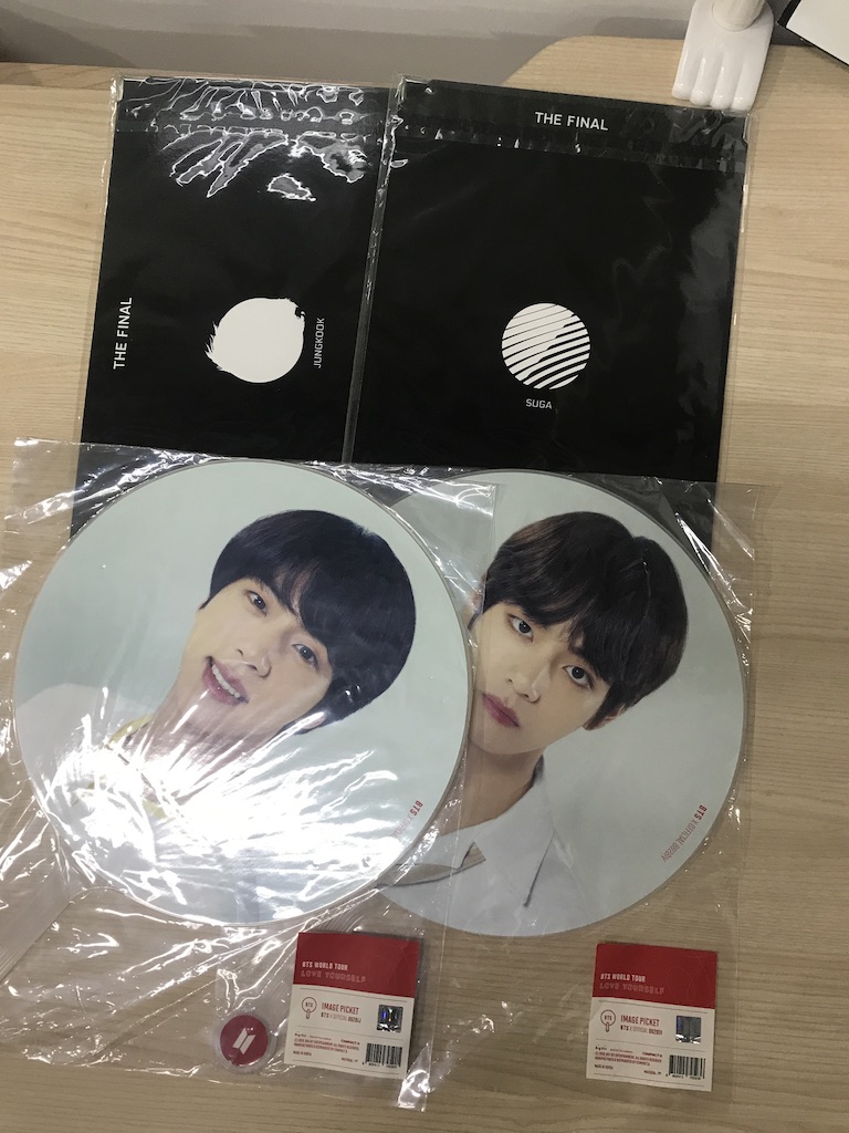 kboxforme's tweet photo. [Review]
#kpop #holder #cup #loveyourself #bts #books #MD #SUGA #JUNGKOOK

This is our customer items https://t.co/y7LPbIyQBx