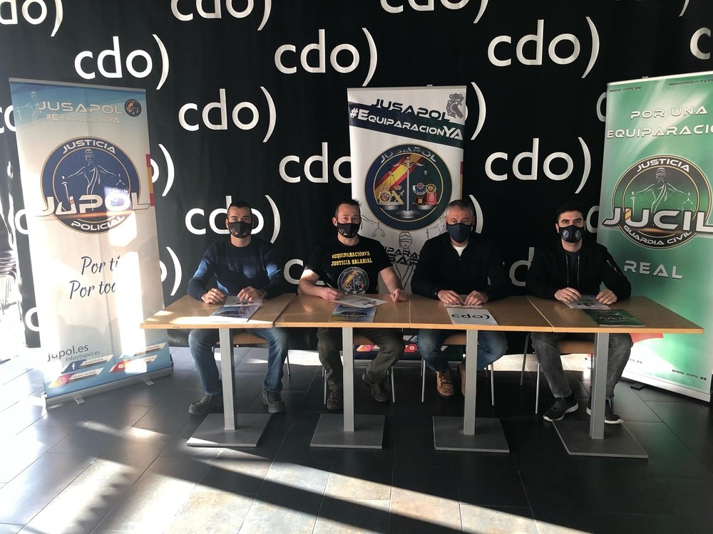 DiadeValladolid's tweet photo. .@JusapolPucela, @Jucil_Valladoli y @CDO_Covaresa se unen para beneficiar a 1.400 policías y guardias civiles de #Valladolid https://t.co/QVut7qMVYH https://t.co/RGmFCFwbGi