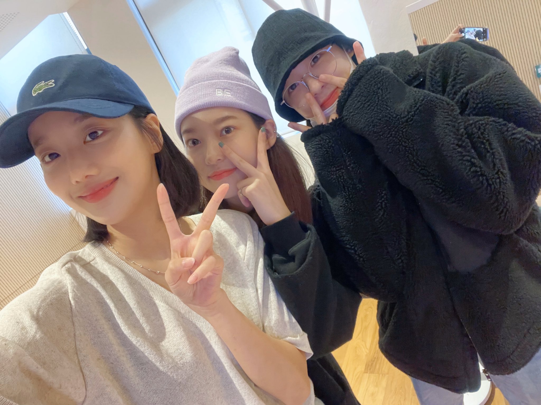 EnRHzCTVQAIWOpG.jpg:orig