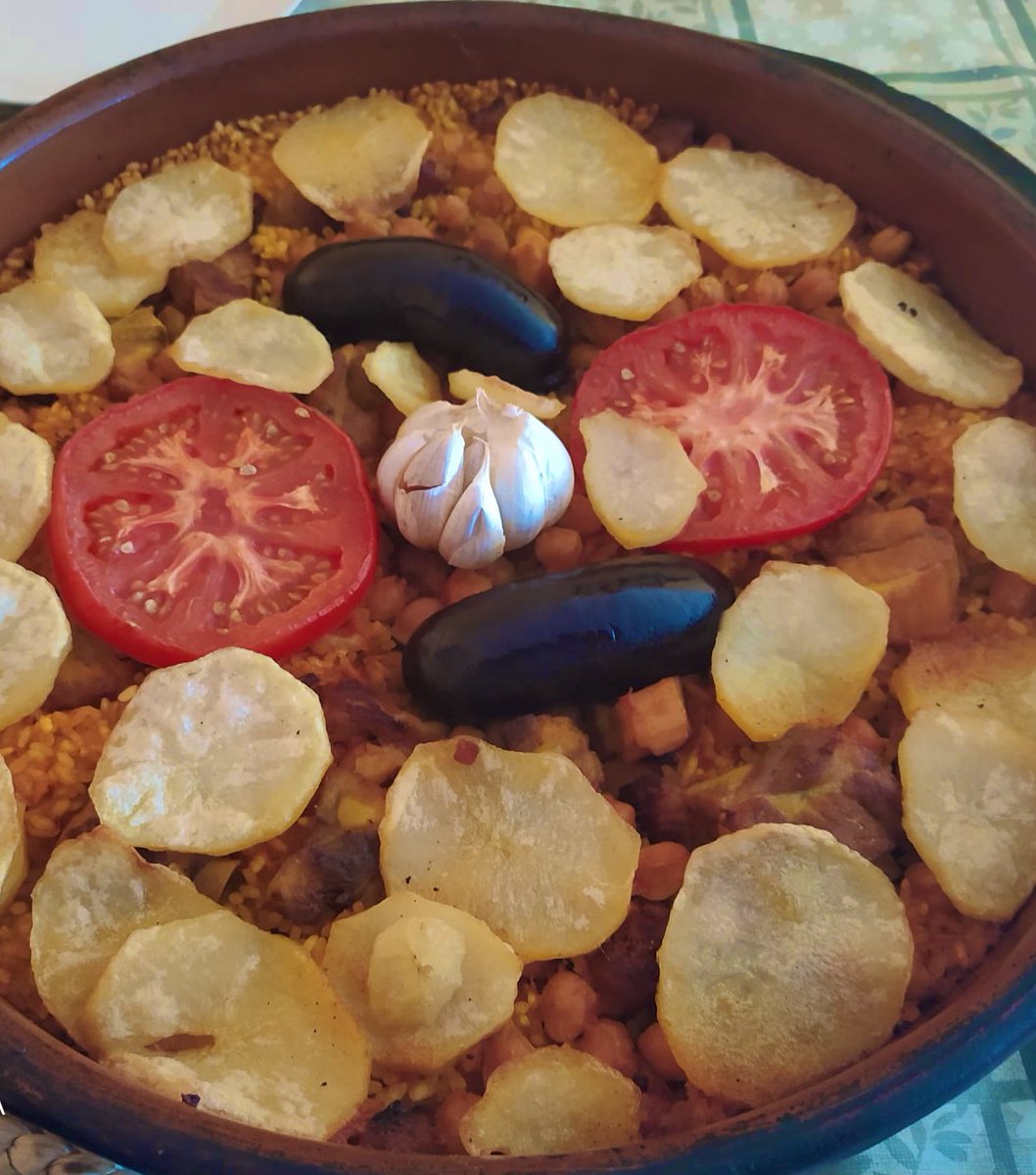 JosesanchisVCF's tweet photo. Divendres #ArròçAlForn 😋 #CheQueBo https://t.co/1IQMNHaAt7
