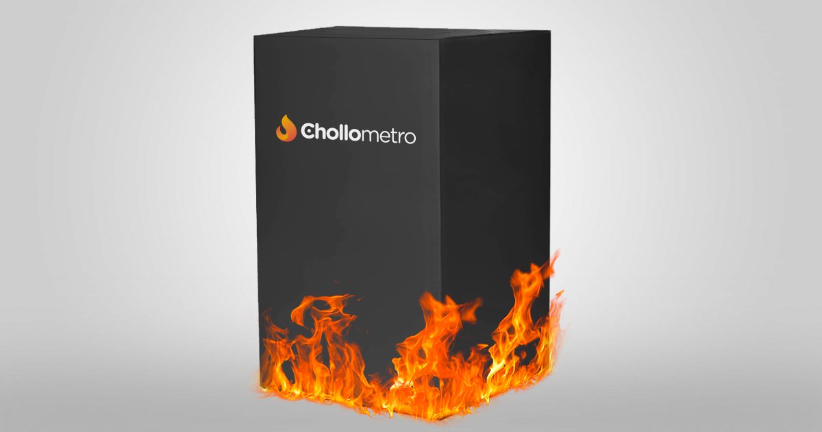 chollometro's tweet image. 🔥🔥 EL PREMIAZO SORPRESA QUE HAY EN ESTA CAJA VA A SER PARA UNA DE LAS PERSONAS QUE HAGA RETUIT 🔁 Y COMENTE CON #VieneChollometroBlackFriday diciendo cuál es su videojuego favorito 🔥🔥

LA CAJA PROMETE, SOLO DIGO ESO.
Mañana decimos ganador!