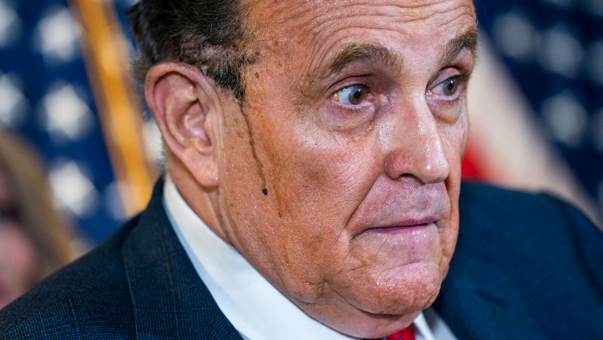 Der Spiegel On Twitter Trumps Anwalt Rudy Giuliani Will Noch Immer Beweisen Dass Sein Boss Die Us Wahl Gewonnen Hat Das Fuhrte Zu Einem Der Befremdlichsten Auftritte Die Man Je In Washington Gesehen