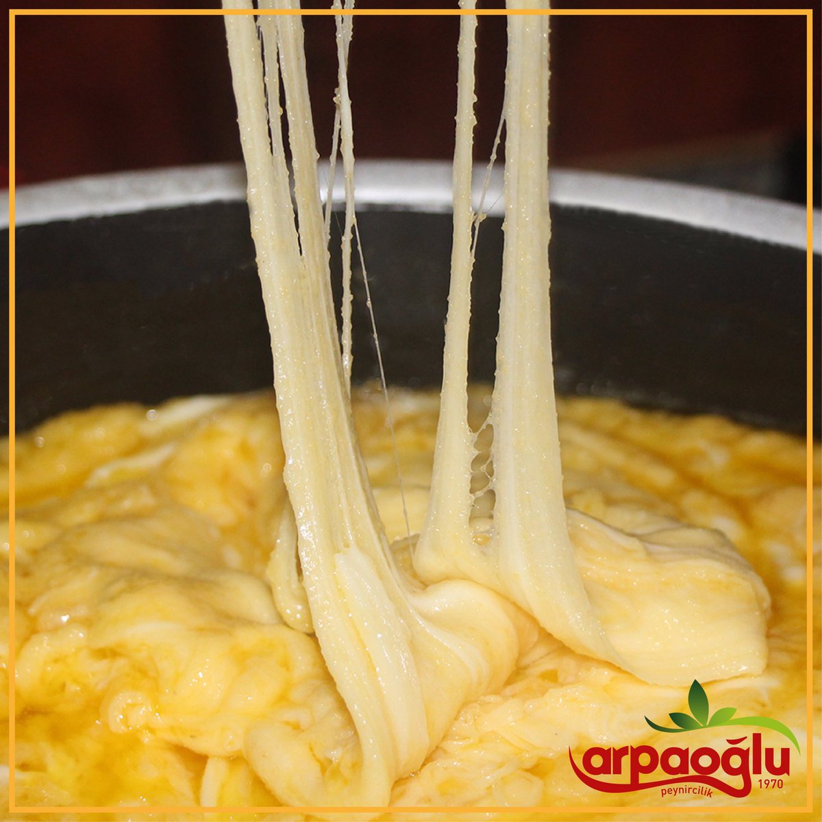 ARPAOĞLU İLE MUTFAK SAATİ🧀😋
—————————————————————
🧀ÇEÇİL PEYNİRLİ MIHLAMA🧀
• 3 Kaşık Arpaoğlu Terayağı,
• 2 Kaşık Mısır Unu,
• 2 Kase Arpaoğlu Çeçil Peyniri,
• 1,5 Su Bardağı Sıcak Su
—————————————————————
Biz yemeye doyamadık, sizlere de tavsiye ediyoruz... 😍🧀😋
