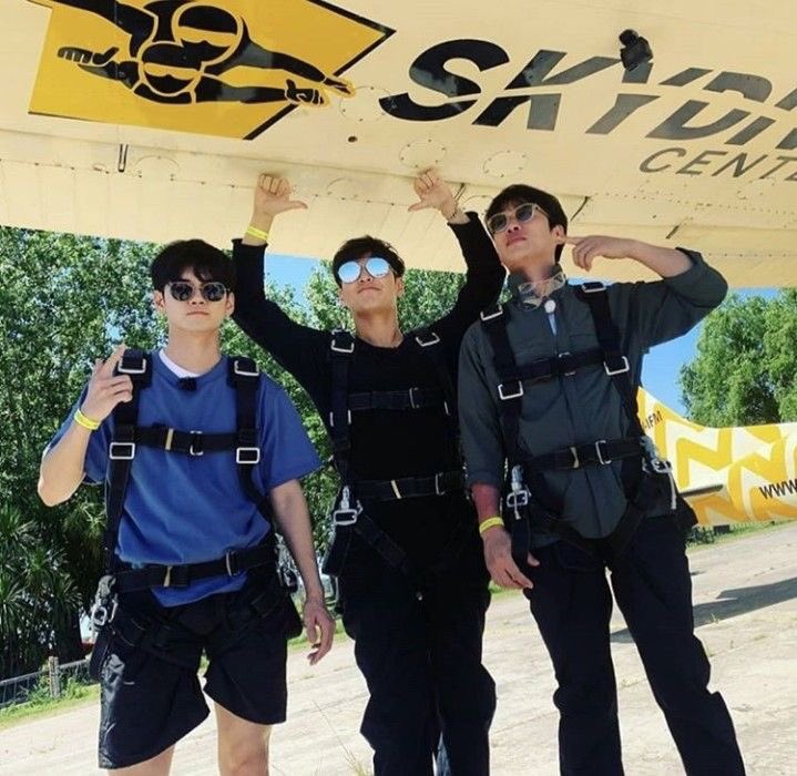 lenibetch06's tweet photo. Haneul’s so good-looking I can’t 🥺🤧💘😍😍😍
#KangHaNeul
#traveler2 https://t.co/bIA3i3W66J