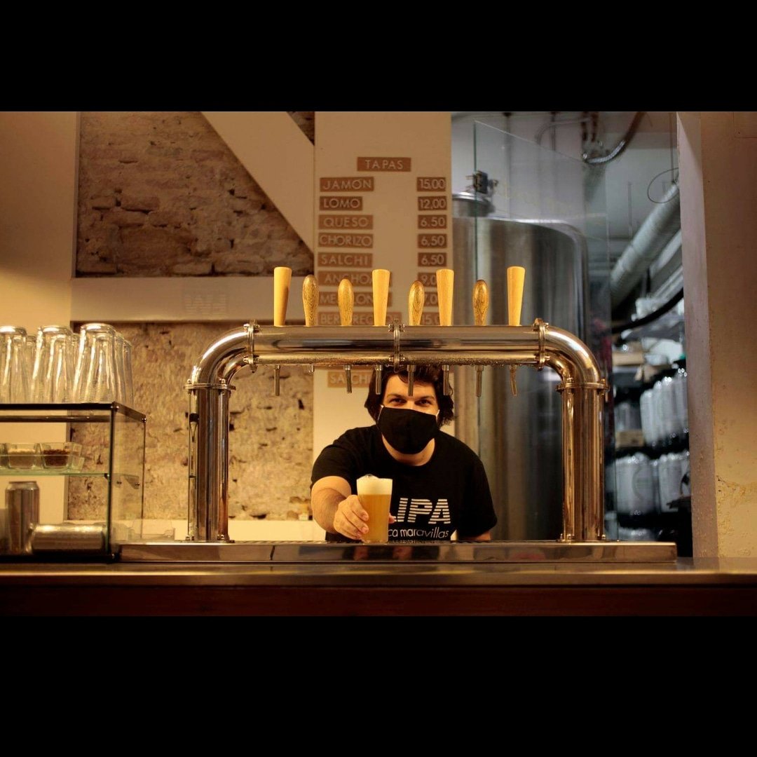 FMaravillas's tweet photo. Pues aquí estamos con muchos otros amigos y compañeros en Madrid, compartiendo la misma pasión y el mismo objetivo: que en nuestros barrios haya cerveza de calidad, local e independiente.
#ApoyaCraftLocal #supportyourlocalbrewery
https://t.co/2zWGaFJ7FO https://t.co/ZqDDn50J5S