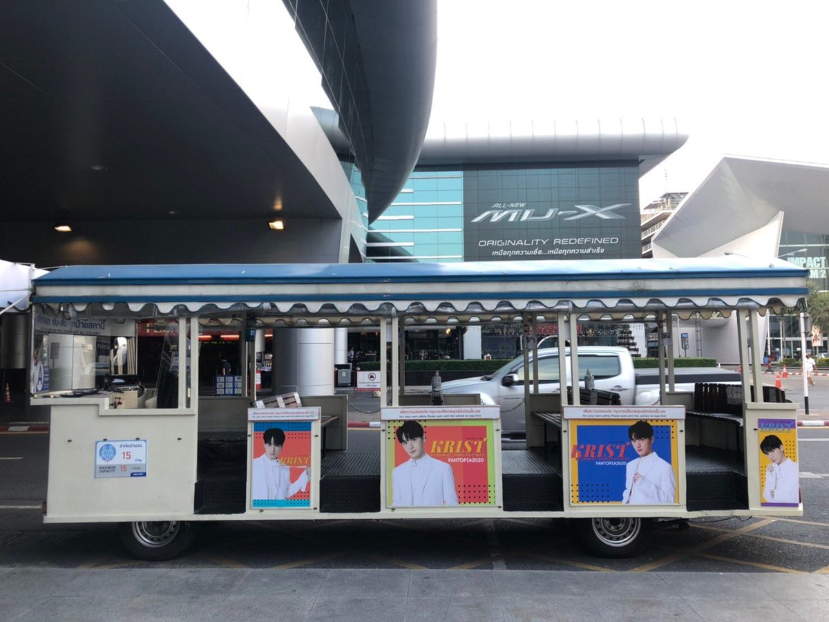 krist_est's tweet photo. #FantopiaxKristSingto Project

🦈 Krist Perawat Shuttle BUS 
❤️ 21st - 26th Nov 2020
📍Impact Muangthong Thani 

By @KristPerawatCFC &amp; AGxKhunPK 

#KristPerawat https://t.co/E6Ii38GsCW