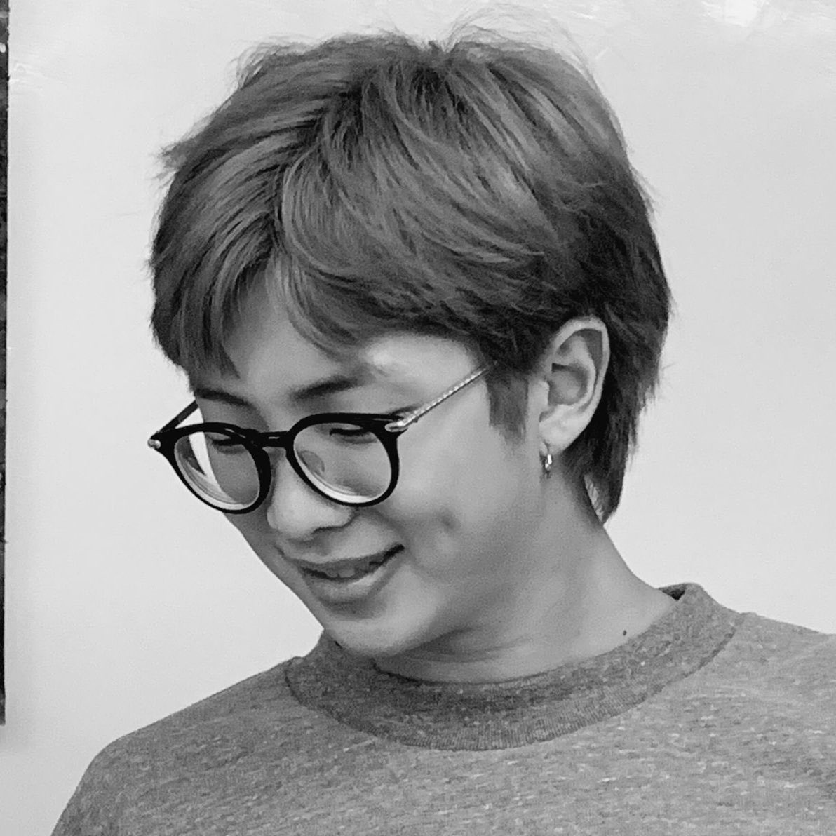 rmarchives's tweet photo. LOOK AT HIM!! 🥺 https://t.co/c1fHxt5CTe