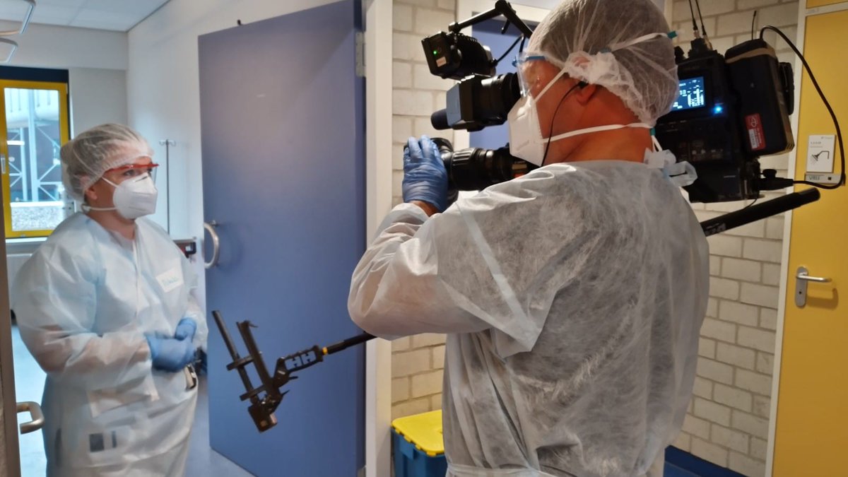 Treantzorg's tweet photo. Indrukwekkende verhalen van collega's en patiënten over coronazorg binnen Treant.

📺 Morgen op TV Drenthe: een documentaire met een inkijk op de Spoedeisende Hulp, de Intensive Care en de coronaverpleegafdelingen van ziekenhuislocatie Scheper en woonzorgcentrum De Horst in Emmen https://t.co/wgG64xk8fl