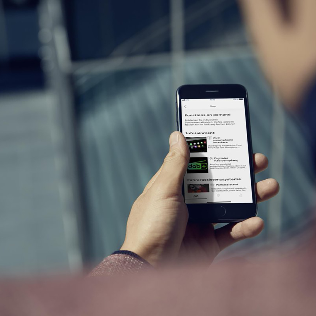 audispain's tweet photo. Todo el control de tu Audi al alcance de tu mano. Functions on demand es una tecnología que te permite personalizar las prestaciones de tu vehículo desde la app y web de myAudi.
Informáte >> https://t.co/EJh3k3SUBz
#Functionsondemand https://t.co/pQSFgn0Dfc
