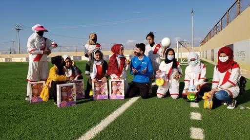 🇯🇴🧒🏾 Celebramos el #DíaUniversalDelNiño con la llegada de más de 35.000 juguetes al campo de refugiados de Za’atari, gracias a la campaña #UnJugueteUnailusión, impulsada por la @fundacion_crecer_jugando y @rtve, en colaboración con @laliga Fundación. #LaLigaZaatariSocialProject