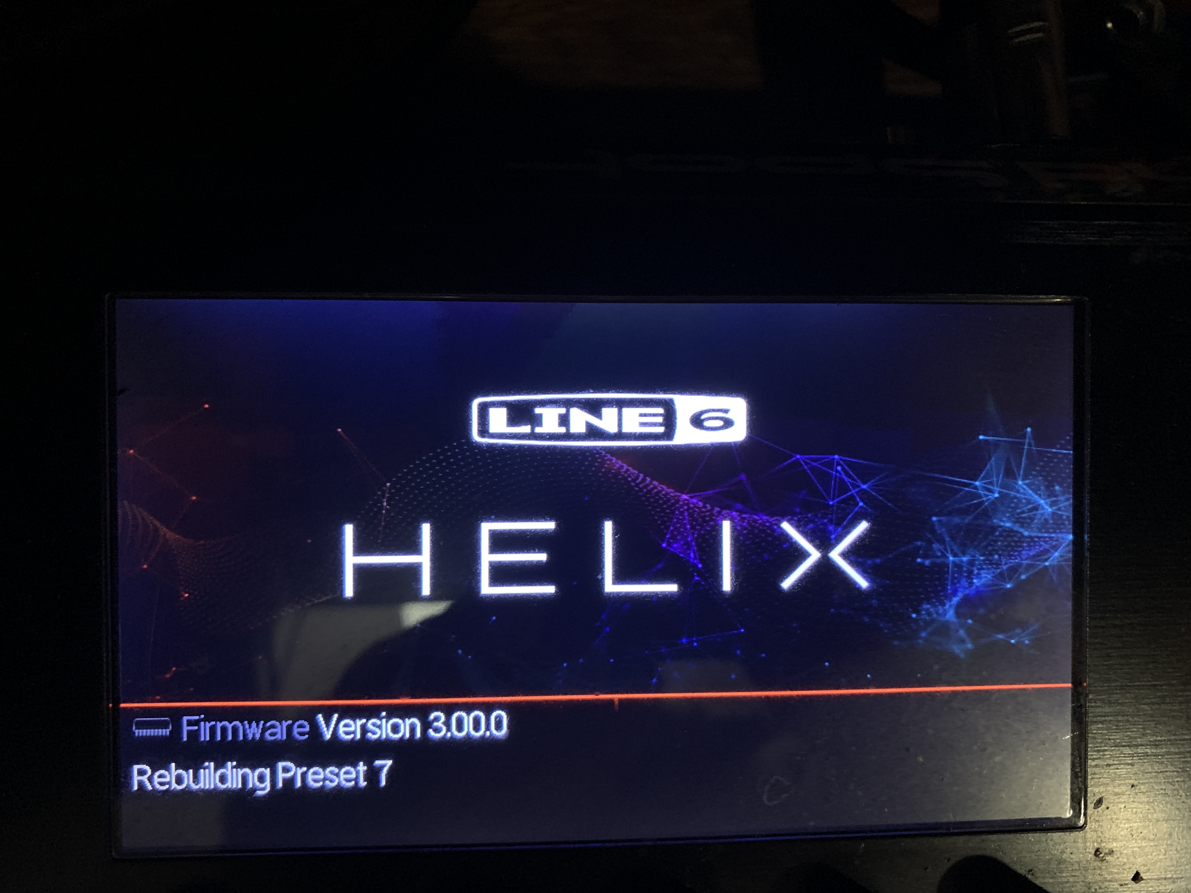 並木晃一 1stソロアルバム Cool Rails 発売中 Helix 3 00 起動画面がかっこいいw そして念願のアコースティックシミュレーター Helix Line6 T Co 4j1ahx7i0d Twitter