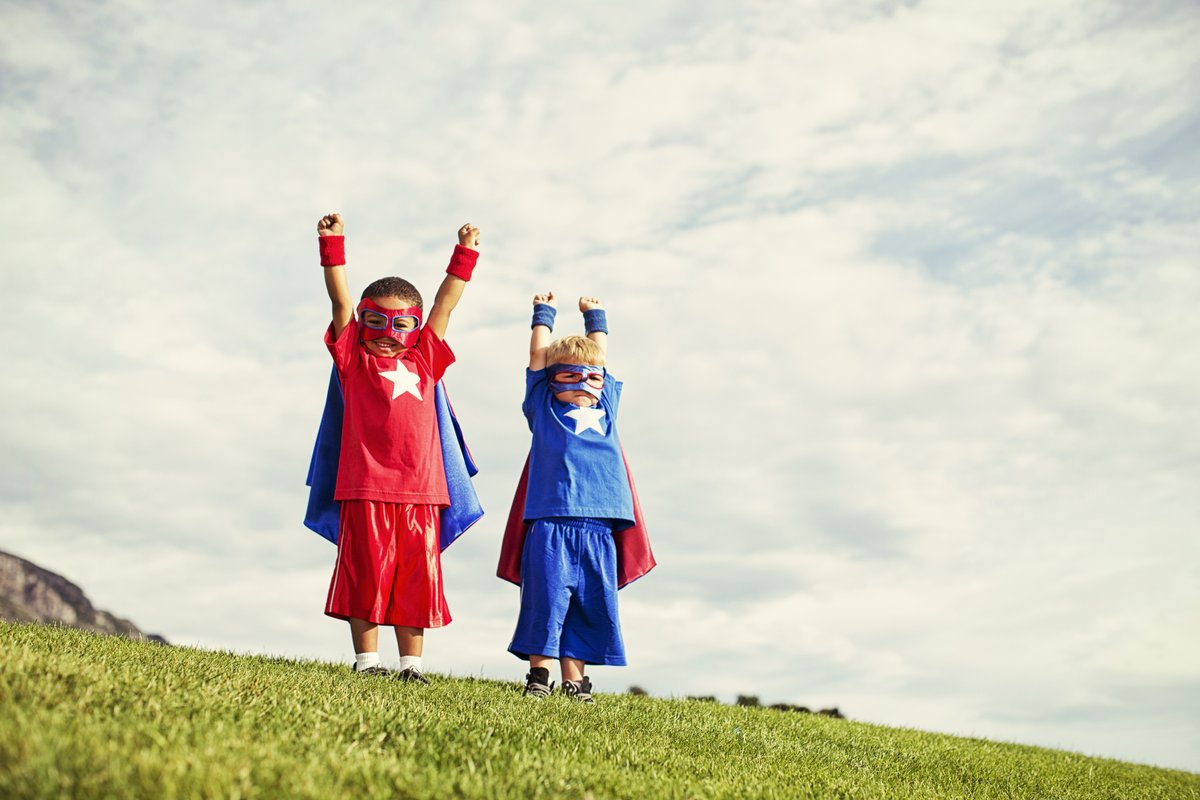 It's #NationalChildDay! Show support for children's rights by wearing blue &amp; raising awareness online. Children should be #SeenAndHeard! Learn more: childrenfirstcanada.org @NatlChildDay *image isn't really COVID-friendly, but it melted our hearts &amp; we all need that right now