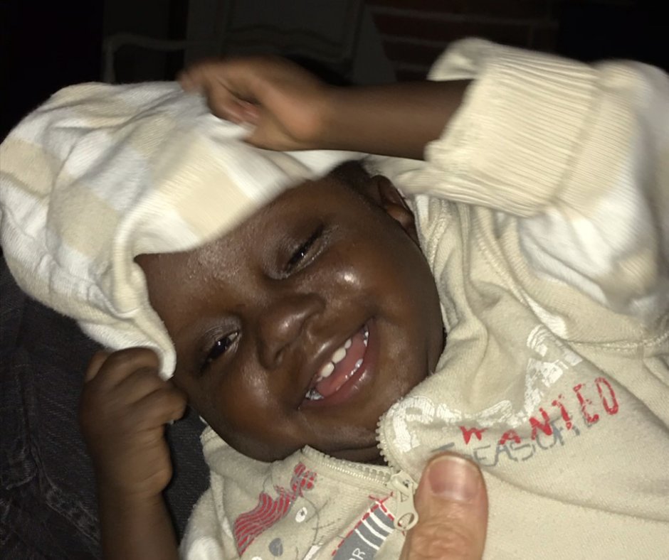 chainedelespoir's tweet photo. 🧒 #Luca, #Bissie et #Eyenga, #Onésime,… Les enfants sont le 💓 de La @chainedelespoir. En cette #JourneeMondialedelEnfance, nous pensons à tous ceux qui ont été sauvés depuis la création de l’association en 1994 et nous pensons aussi à ceux qui le seront demain grâce à vous ☀️ https://t.co/1RCm9lWSid