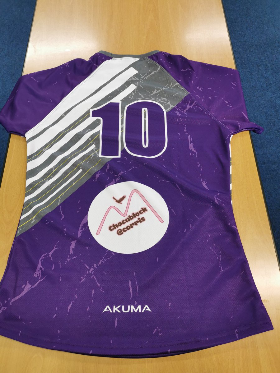 AGHyddgenPE's tweet photo. New kits at Ysgol Bro Hyddgen have arrived ready for the time we play next! 🏉🏉 On behalf of the school we'd like to thank the sponsors for their contribution! @BroHyddgen @plantiltd @centre_alt_tech @cambrianrailwaypartnership https://t.co/eIbCwdlmo4