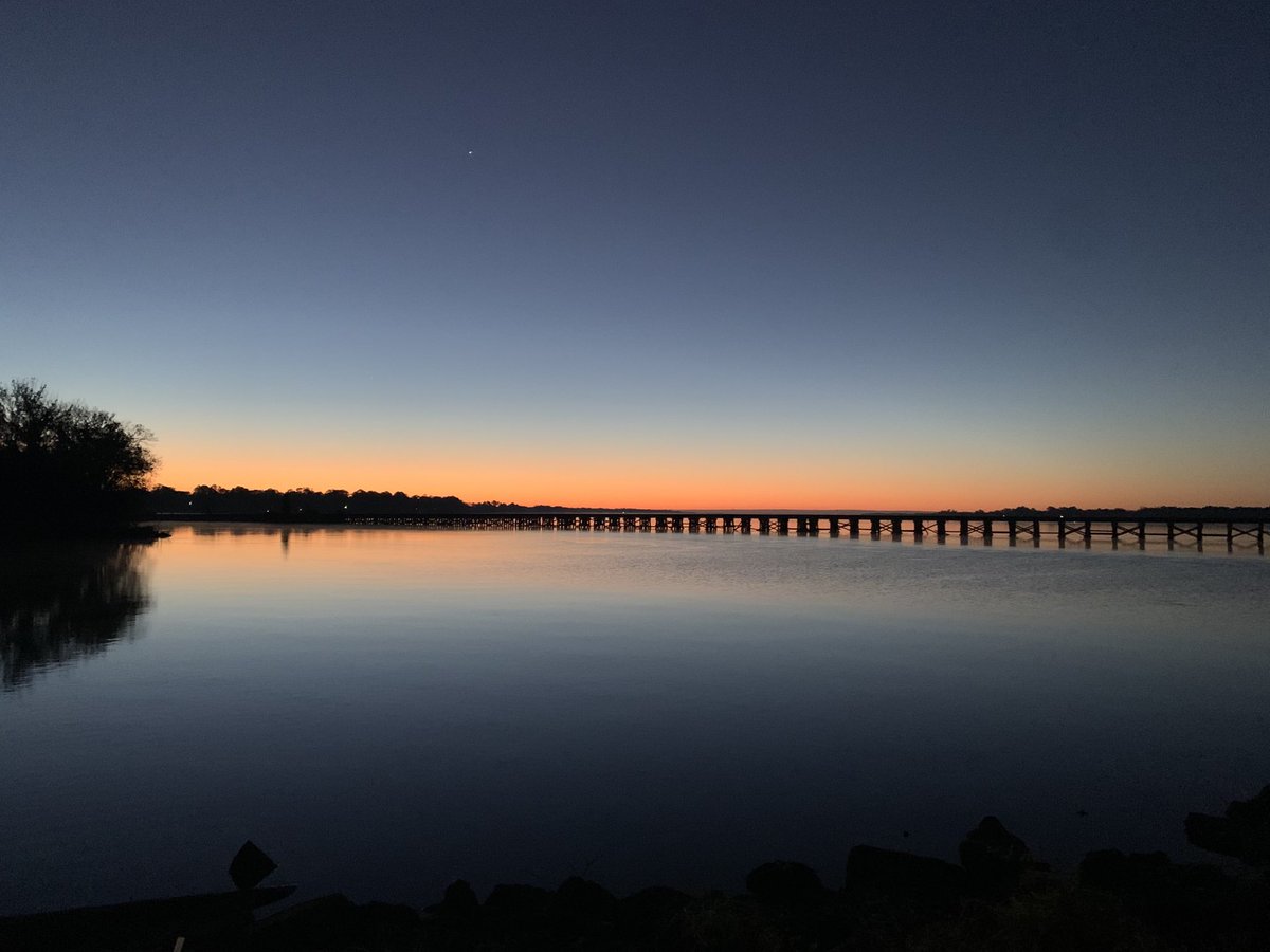 Cadmus126's tweet photo. 3 @F3WashingtonNC PAX got up and got better this morning with a few miles at #RunForgiven with a trip to The Park. The awesome sunrise was an added bonus to start the day off right. #nothingforgranted https://t.co/V8DnDapQ08