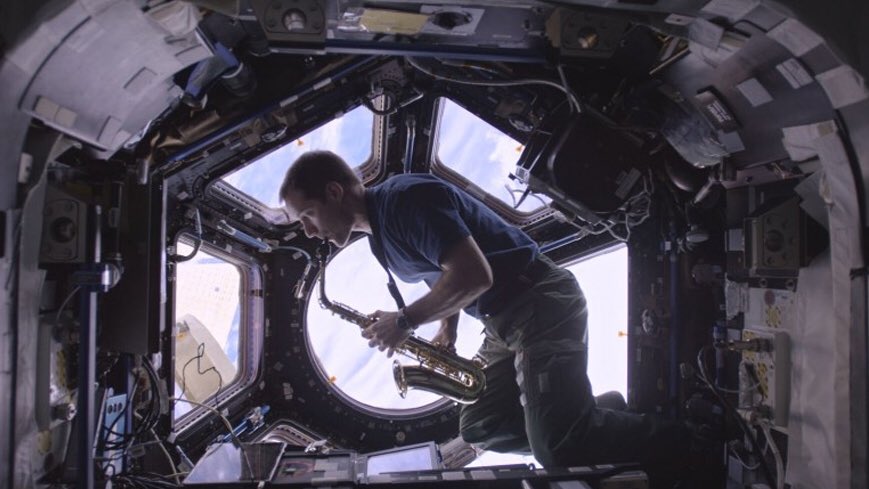 ifru_london's tweet photo. Fly into space from home!

For #DocumentaryMonth discover the fantastic journey of 🇫🇷 astronaut @Thom_astro at 450 km from Earth with #16Sunrises, a doc by director @PierreEm_LeGoff 

Free link to watch it on 28 Nov to be unveiled soon

#StayTuned👉https://t.co/0AtsXKCUub https://t.co/XnMkLfX523