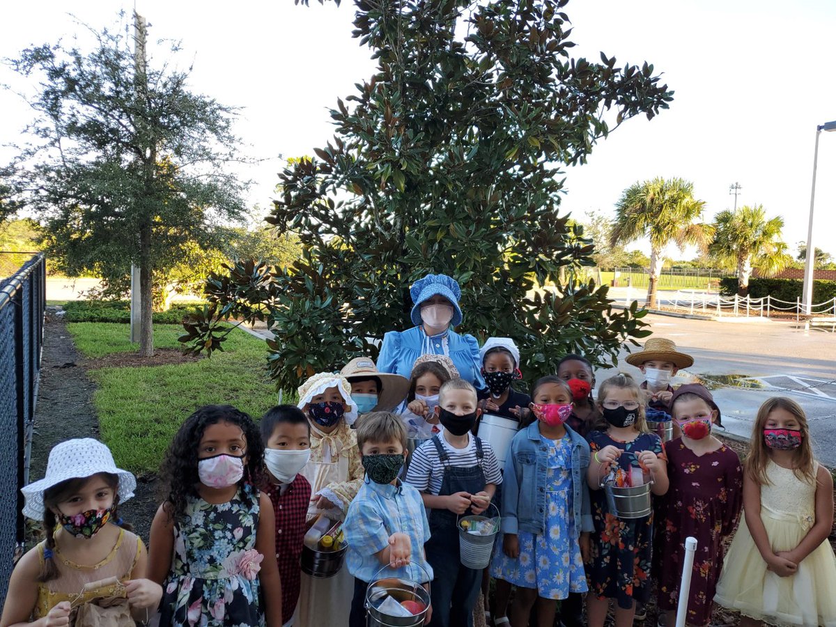 RenTradition's tweet photo. Mrs. Council's class will be experiencing "life in the past" to enhance their social studies unit. Students will be making butter, eliminating electricity and be dressed the part too! 
#bulldogstrong #csusaproud @galatop1 @CSUSAhq @CSUSAJonHage https://t.co/FWgEAF7yD5
