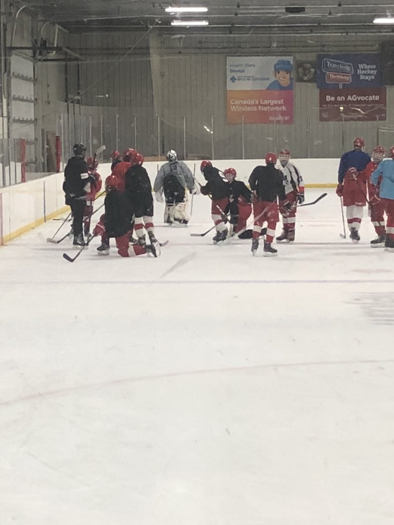 We’re back and it’s game day!!!! The <a href="/weyburnaabantam/">Weyburn U15 tier 1 wings</a> are headed to Yorkton to take on the <a href="/U15Pac/">Yorkton U15 AA PAC Terriers</a>. Puck drop is 7:30pm #wings #hockey