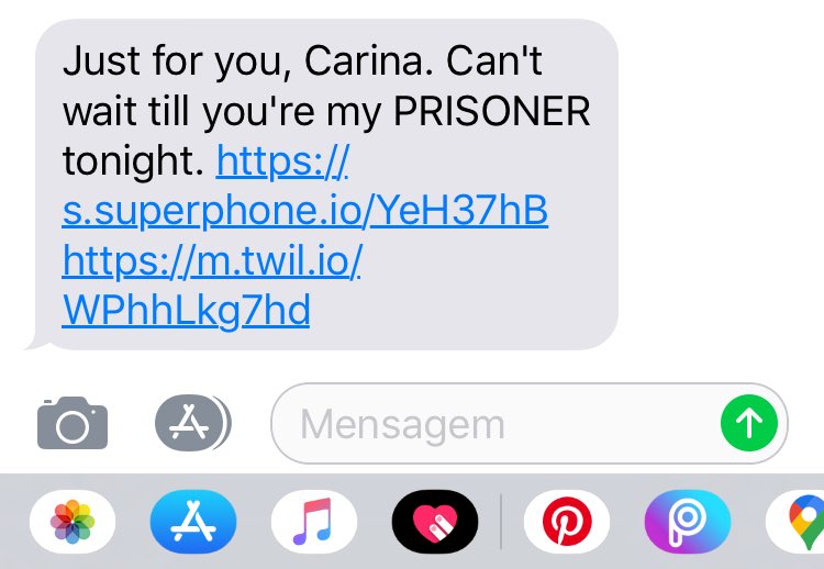 heartofmc's tweet photo. Miley’s team really knows how to make a girl wet #PRISONEROUTNOW 💀💋 https://t.co/CnxZ2z4G24