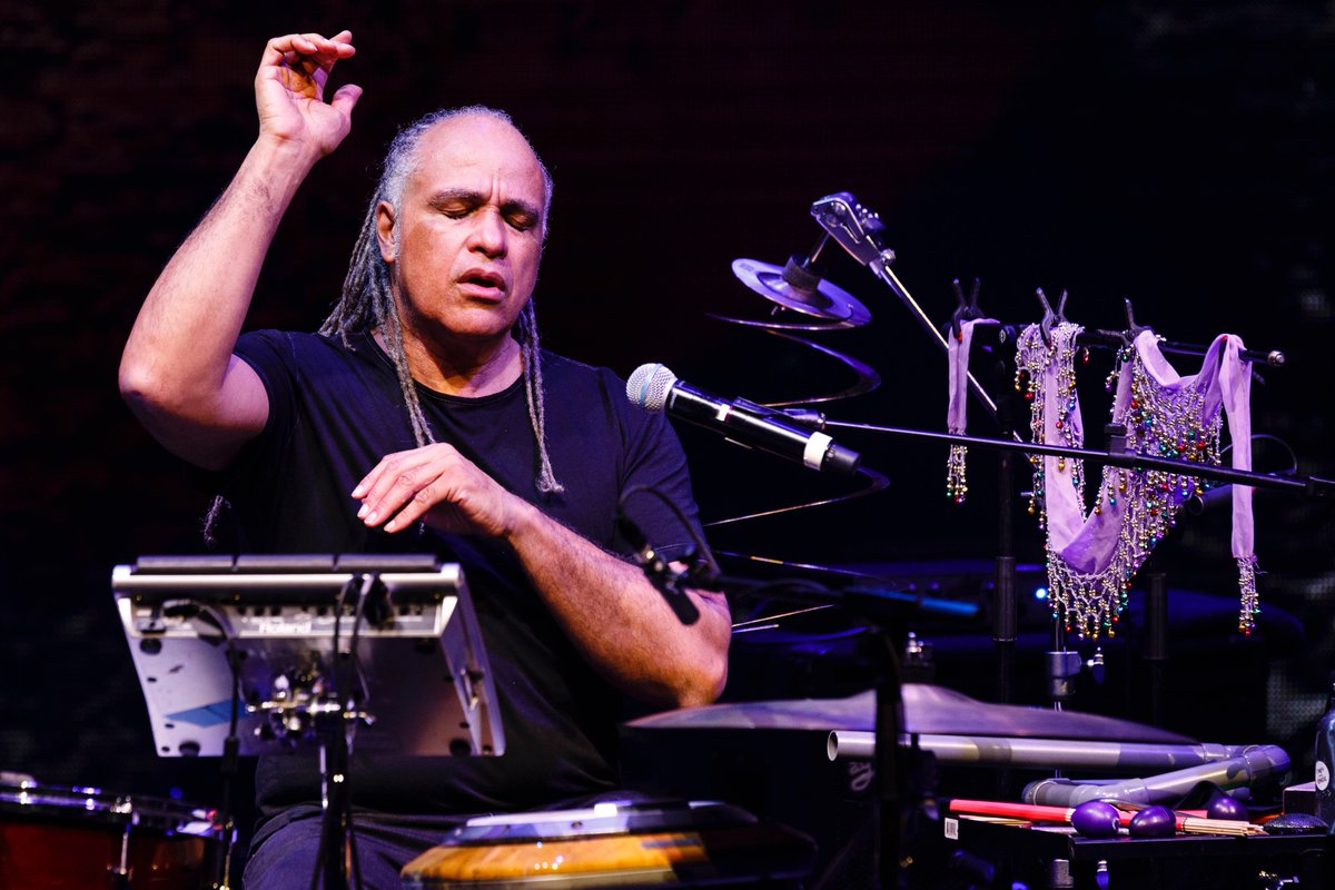 AuditoriumPdM's tweet photo. Live dall'Auditorium ma lo vedi da qualsiasi luogo! Rivivi il concerto di Mino Cinelu al @RomaJazz! #JazzForChange https://t.co/xuIGHnpBWW