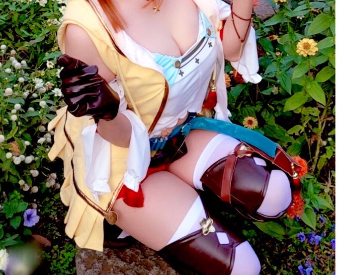 Twitterのコスプレ画像11