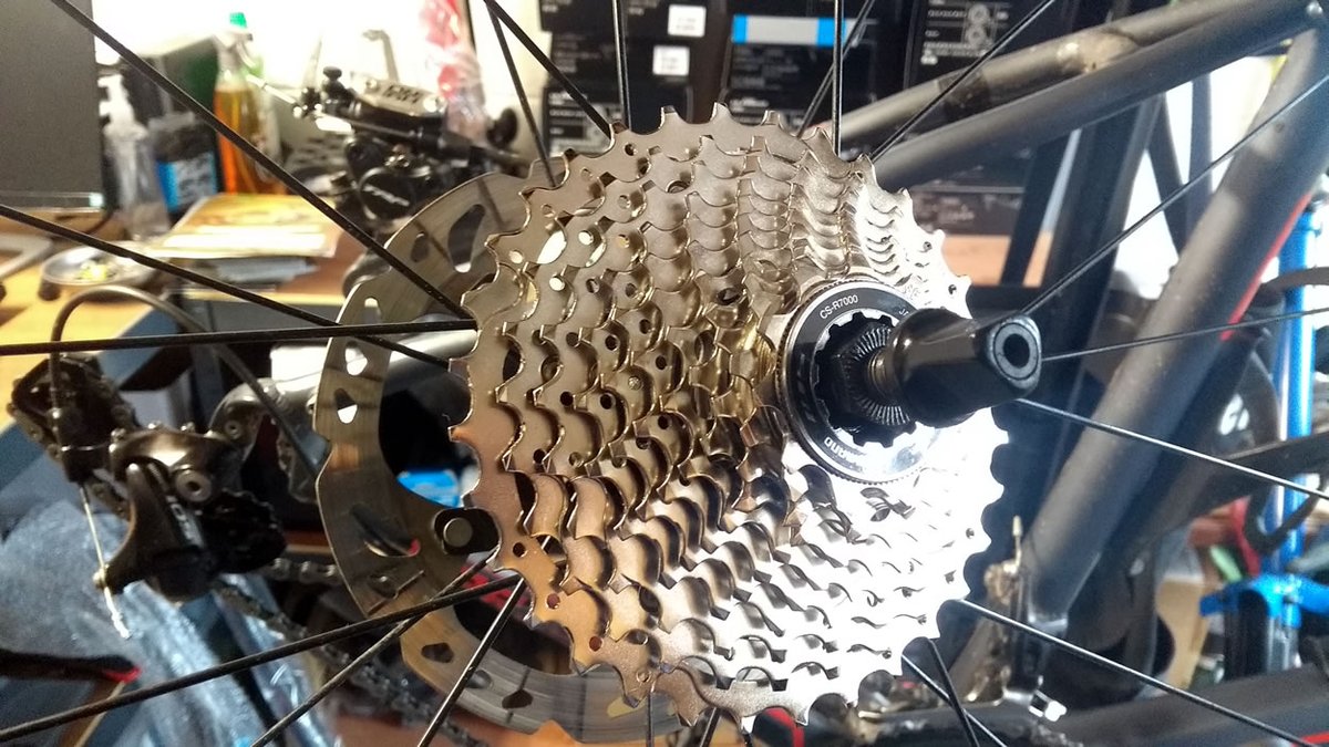 RedChilliBikes's tweet photo. New cassette day....
Is always a happy day.
#redchillibikes #bikeservicing #cyclingdevon #devonlife #wintercycling https://t.co/Nlek3Uwhp3