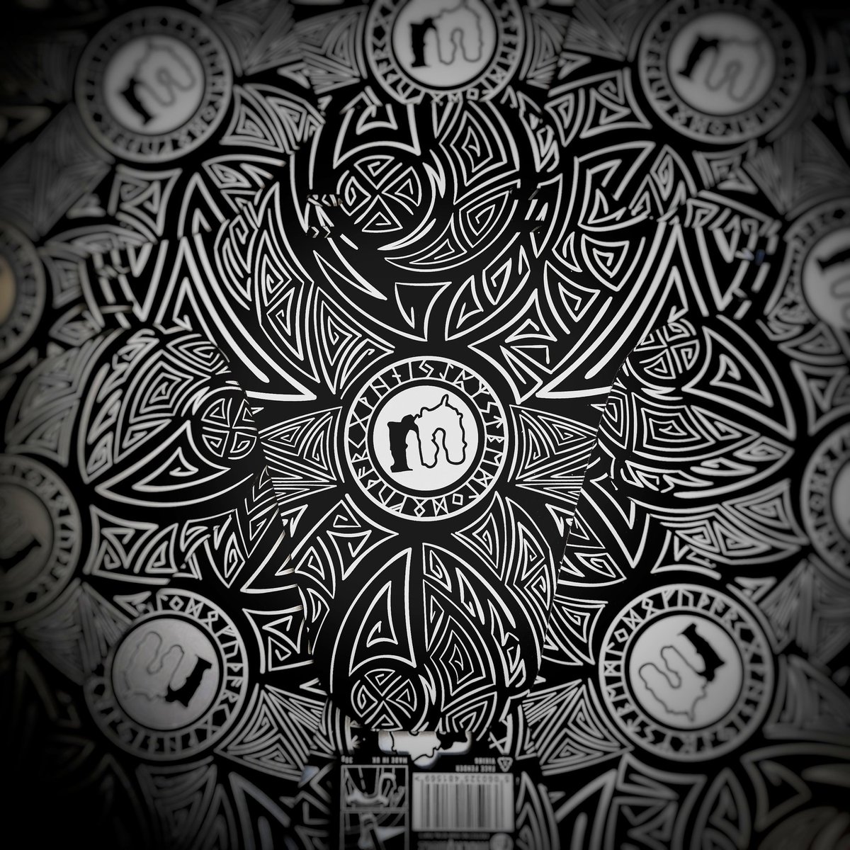 Face Fender - Viking! Available on the website now 💥
-
-
#MuckyNutz #MountainBike #MountainBiking #Fenders #FrameProtection #Mudguard #Bike #MTB #Cycle #Cycling #Fitness #Sport #Enduro #Downhill #DH #Trails #Dirt #Loam #Bicycle #Viking #pattern  #MTBLife #BikePark #BikeRide