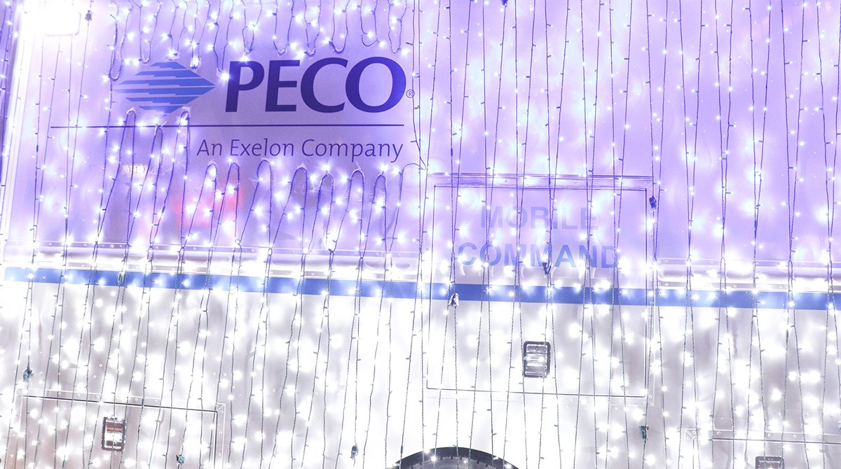 PECOconnect's tweet photo. Can we get a watt watt?! The #ElectricalSpectacle at @FranklinSqr is officially back with more lights than ever before.
Of course we had to show up in style — check out our PECO Mobile Command Center wrapped in LED lights! https://t.co/M1x450Dc6y