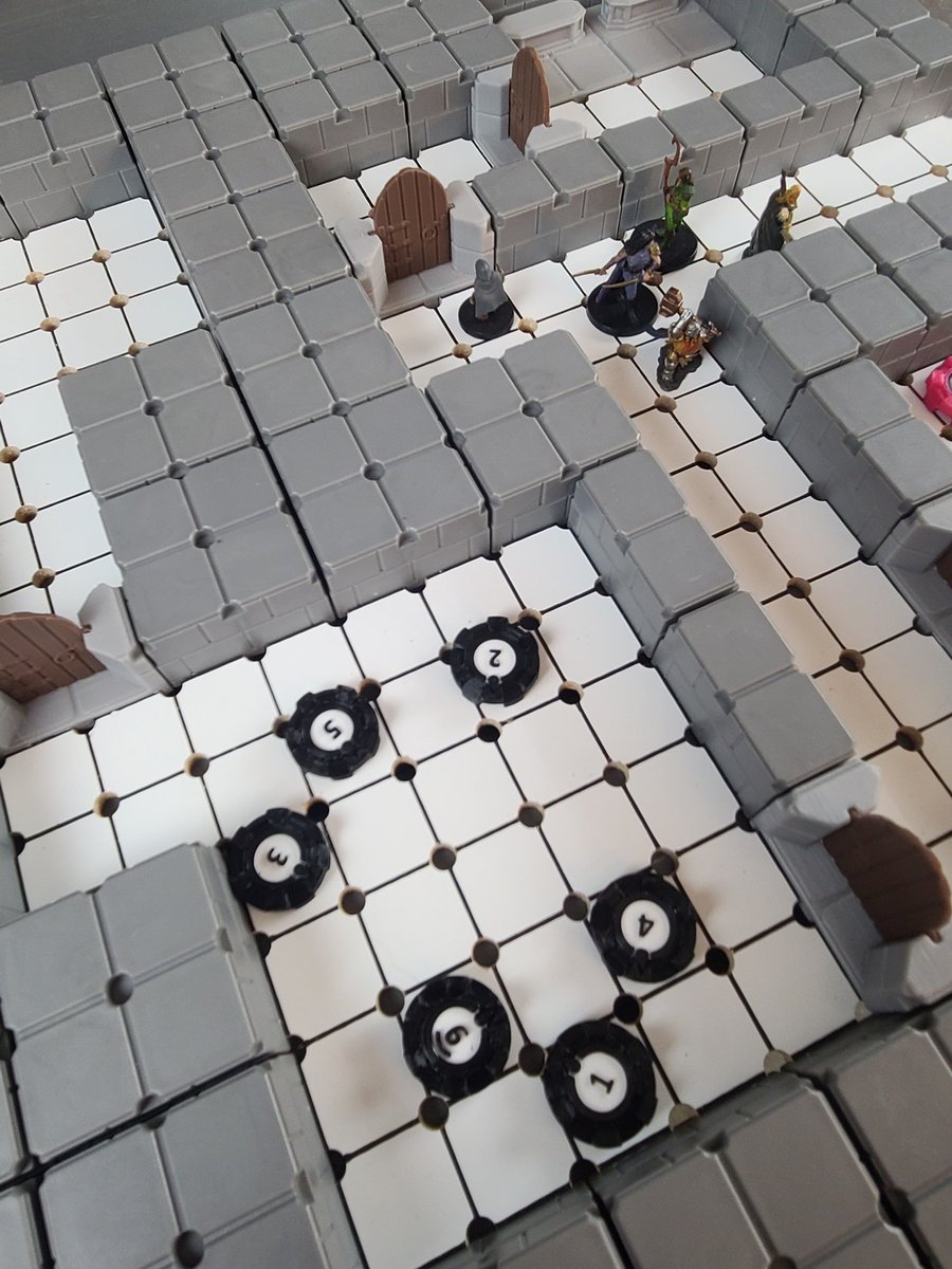 BattleboardGame's tweet photo. Great night for some Dungeons and Dragons! Who all has a game this weekend? Stay safe and sane! https://t.co/4angzGySCy #dungeonsanddragons #tabletopgames #tabletopgaming #dungeonsanddragonsminiatures https://t.co/3umKppYbJj