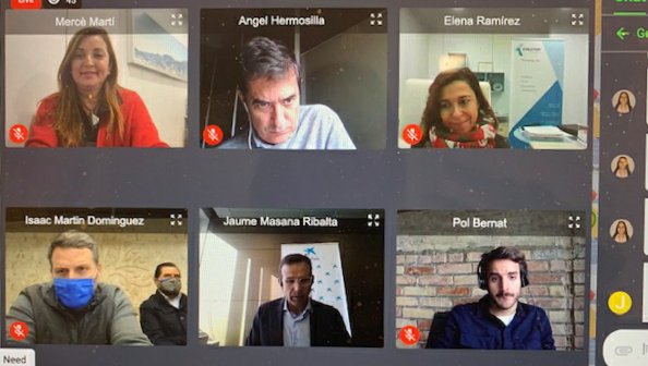 ERM_KrestonIB's tweet photo. Pride and satisfaction for having been part of the @hultprize Jury for the 2021 Hult Prize Challenge #FoodForGood, together with brilliant directors and entrepreneurs https://t.co/7L8f6FZvWw