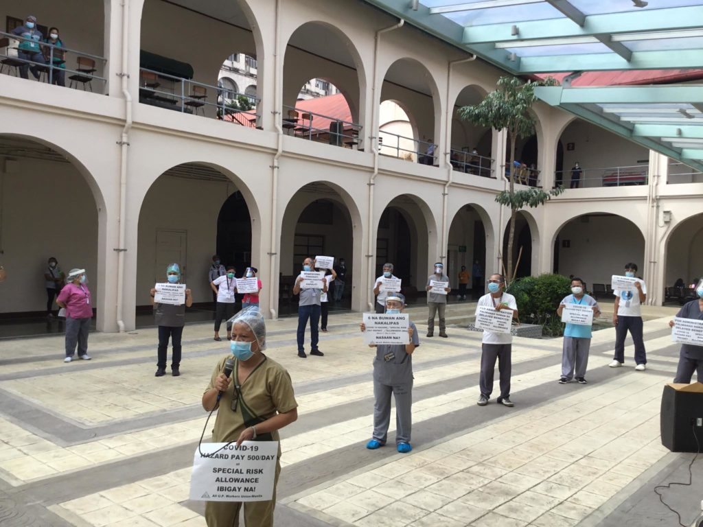 manilabulletin's tweet photo. PGH health workers demand release of hazard pay, allowance https://t.co/u5PNgNtttC https://t.co/nsOGtfjeeP
