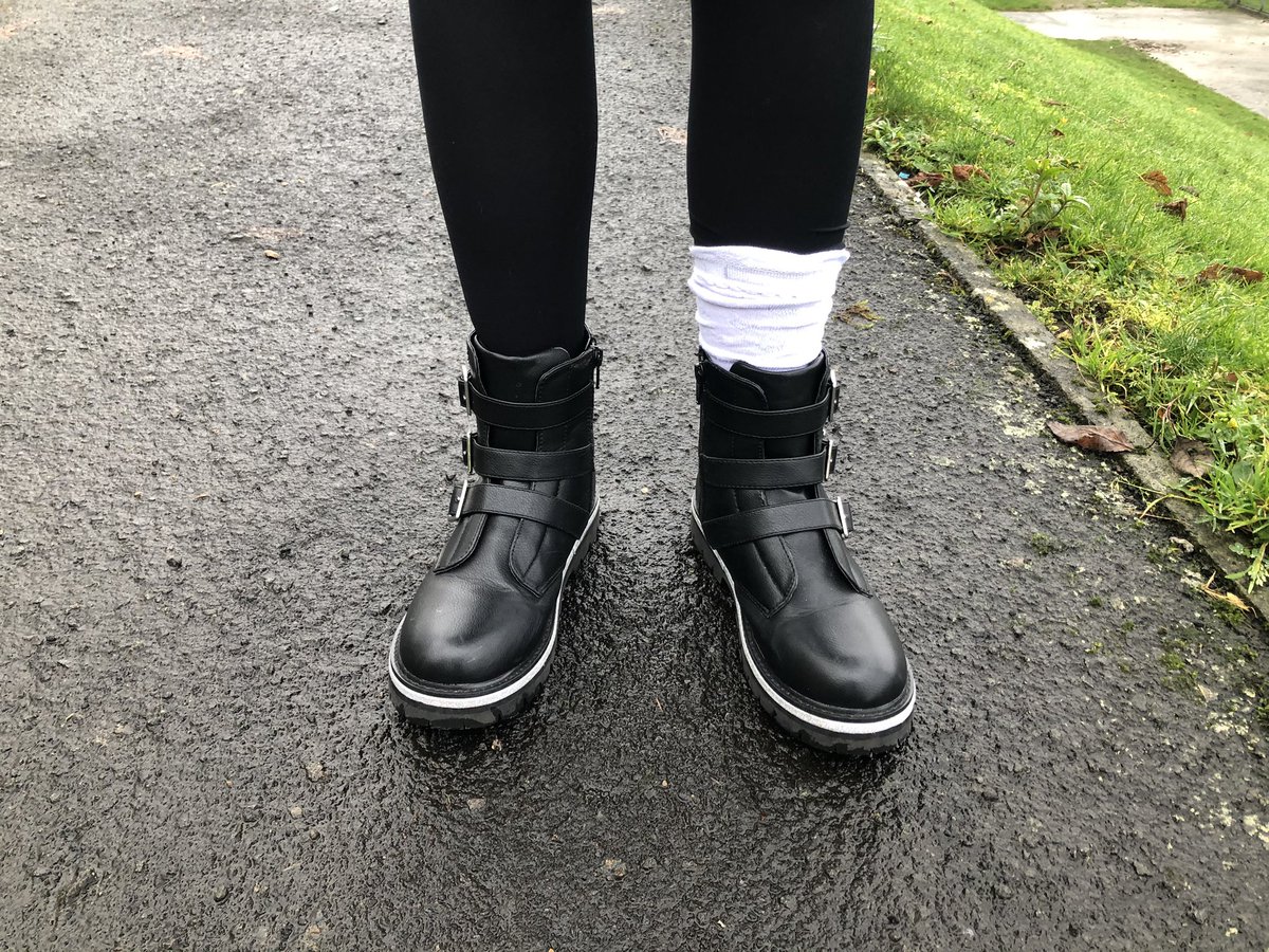 stoswaldsglasg1's tweet photo. We are all unique and special and #UnitedAgainstBullying celebrating #OddSocksDay2020 https://t.co/XzWyP6FLHb