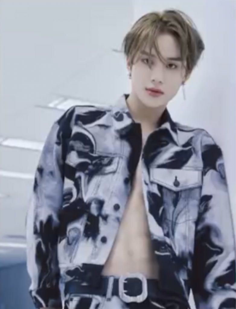 เอาไปทอด เอาผมไปทอด 😭😭😭😭😭😭😭😭😭😭😭😭😭😭😭😭อยากตุย😭😭😭😭😭