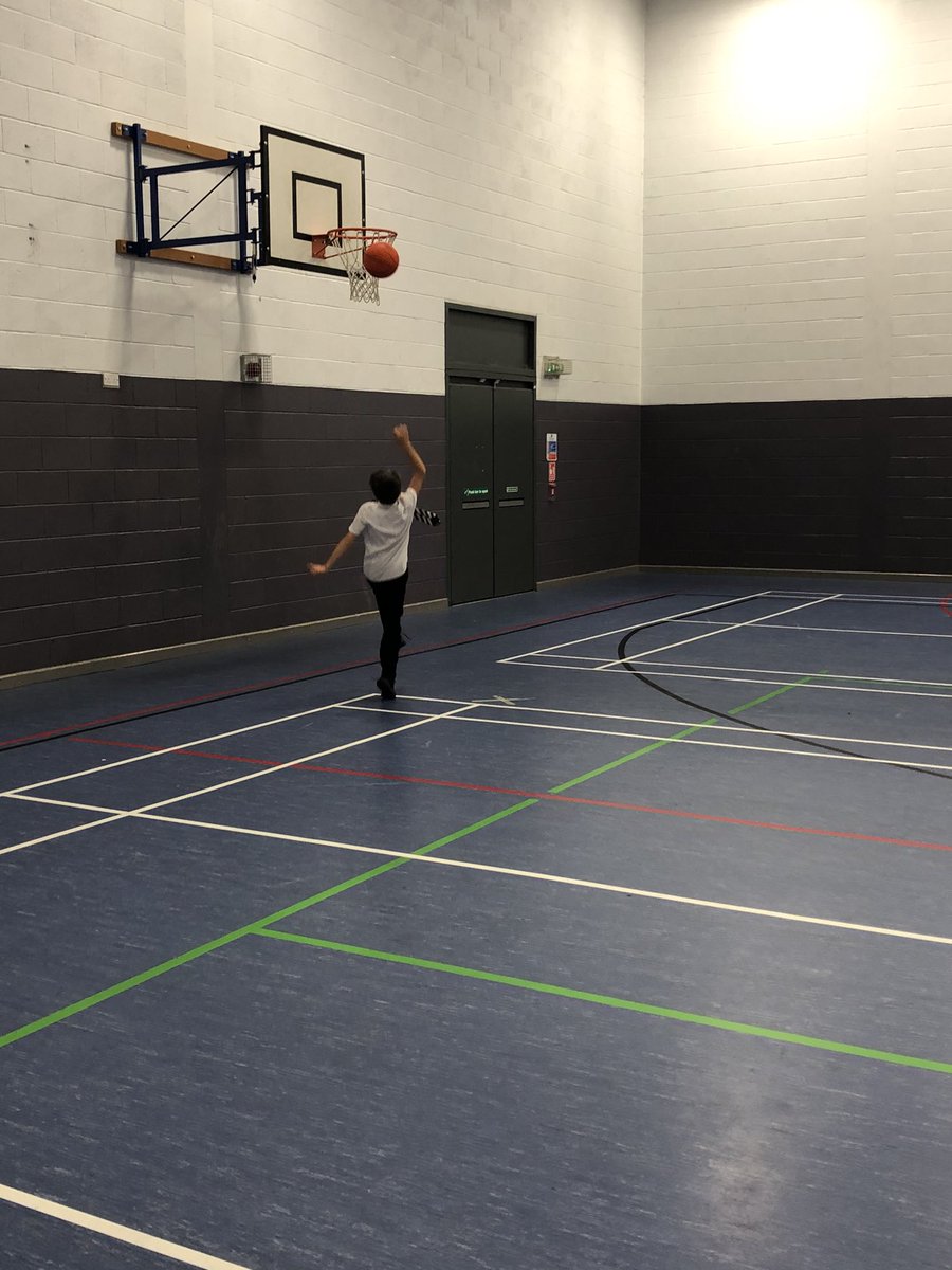 LlanwernSLC's tweet photo. Health and Well-being day in the SLC @Llanwern_High #stayingfit  #teamwork https://t.co/Avr3hIxYEX