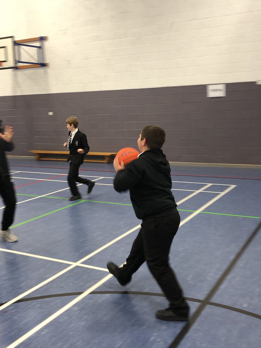 LlanwernSLC's tweet photo. Health and Well-being day in the SLC @Llanwern_High #stayingfit  #teamwork https://t.co/Avr3hIxYEX