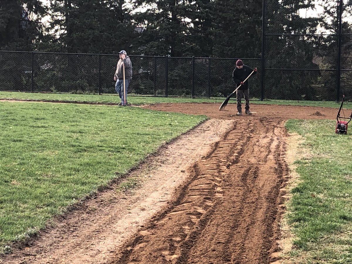 NdrakeF's tweet photo. Grounds is taking advantage of the great weather today, continuing to rehab ball fields for the expected Spring season. Go Rangers! https://t.co/K7hivc4e1d