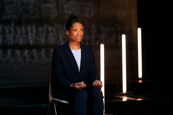 Tonight at 8pm join us for the premiere of 'Lament for Sheku Bayoh' by @HanLavery 
<a href="/NTSonline/">National Theatre of Scotland</a> @lyceumtheatre <a href="/edintfest/">Edinburgh International Festival</a> 
eif.buzz/3l8XaHm

Photo <a href="/mihaelabodlovic/">Mihaela Bodlovic</a>