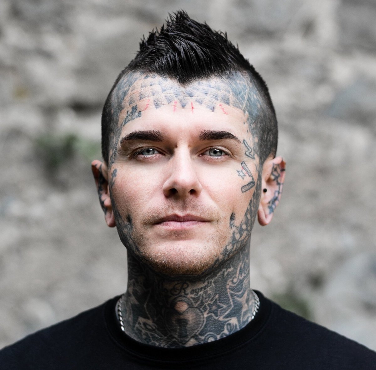 Baz Black tweet media