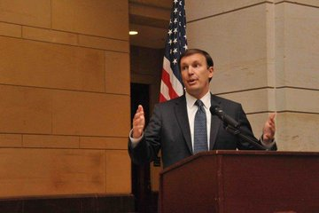 20)“Murphy is a frequent speaker at the National Iranian American Council, a lobbying group with alleged links to the Islamic Republic of Iran.”He also criticized the killing of Soleimani, the world's most notorious terrorist, who also killed more than 600 US soldiers in Iraq.