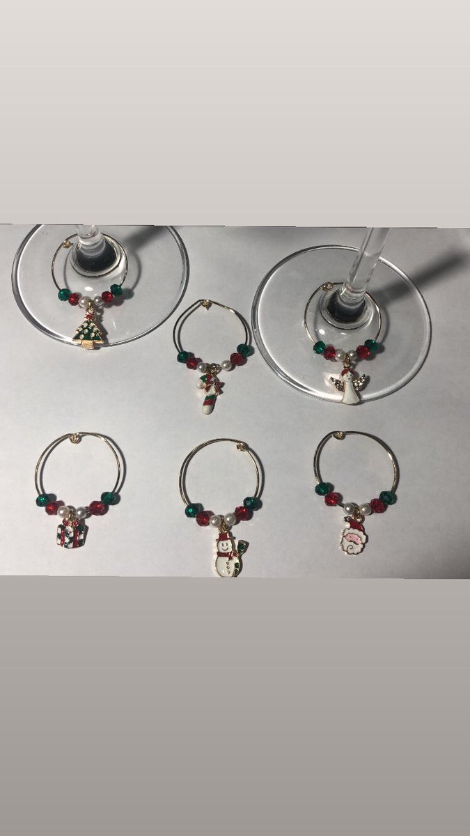 Charms para las copas de vino!!! Los estamos haciendo mi mamá y yo! Pls RT! Info por DM!