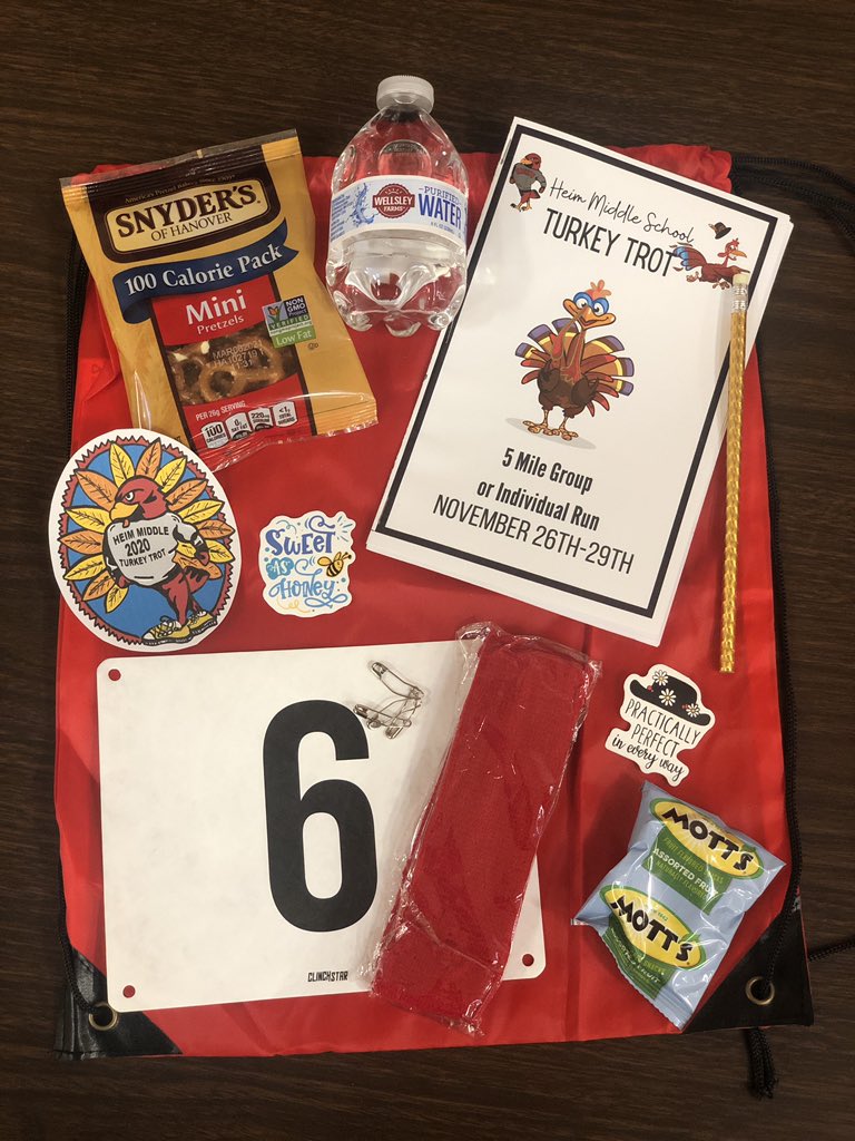 EmWoodsPE's tweet photo. Getting our students ready for our first @HeimMiddle_WCSD virtual turkey trot ! 🦃 🏃🏼‍♀️ 🏃 💕 @WCSD_K12 #PhysicalEducation #PECentral https://t.co/8rma726kzF