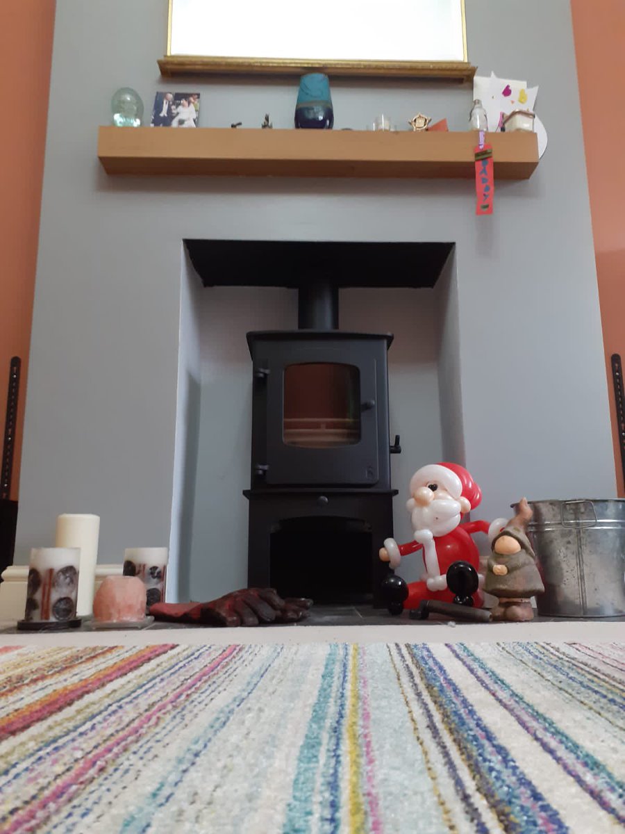 heatsourcerer's tweet image. #bringingasmile - Out &amp;amp; about doing services today and our engineer was welcome by this little chap made by @fantasticballoons (Mountsorrell) - Just simply lovely. happy Friday everyone 😊